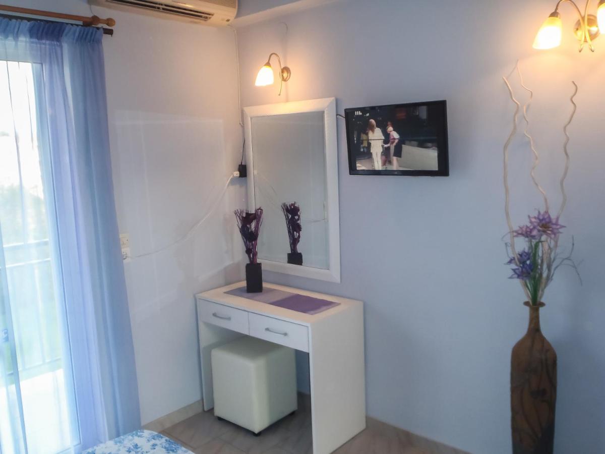 Athina Studios Argassi Esterno foto